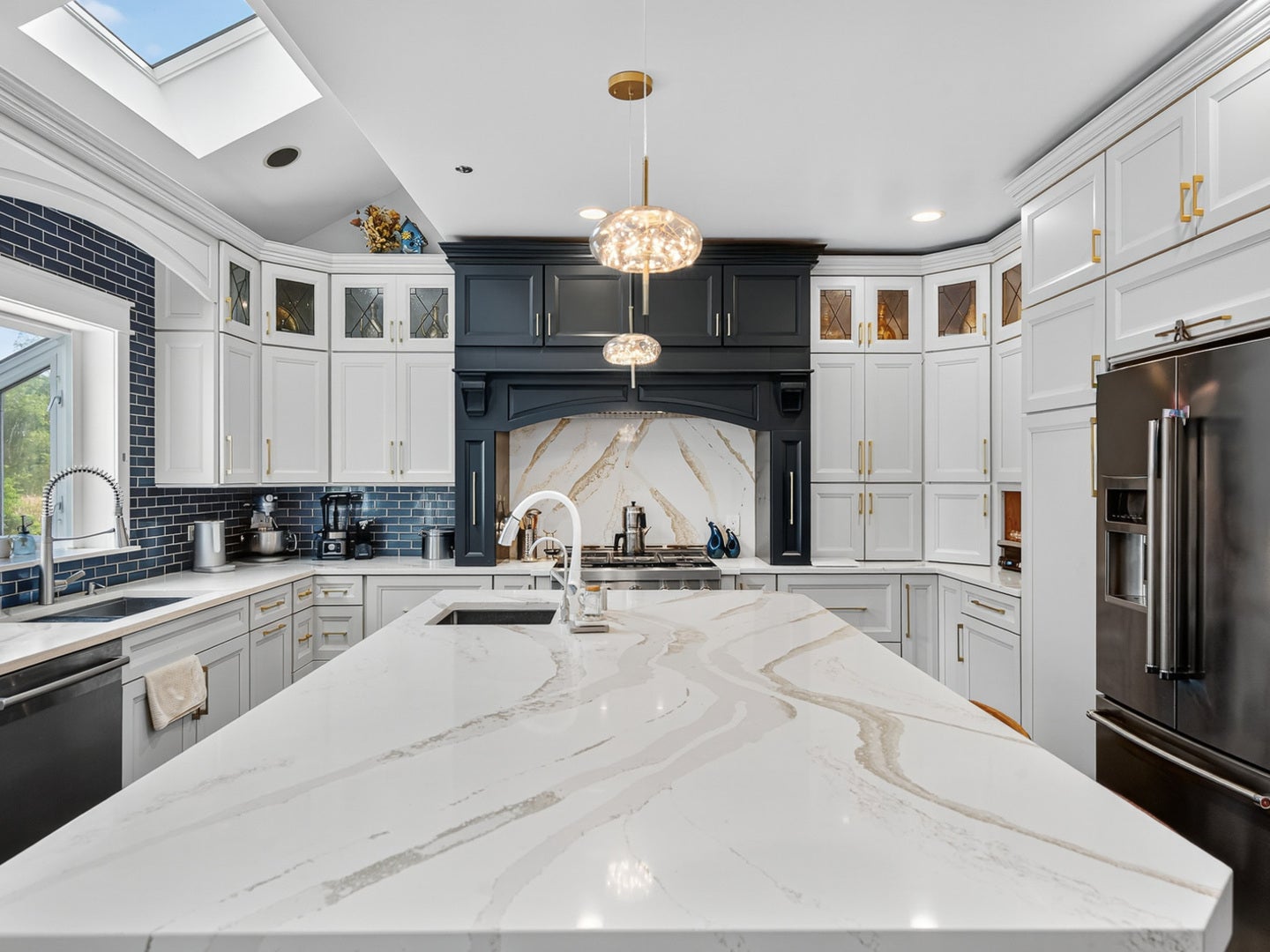 Long Grove, Illinois, 60047, United States, 6 Bedrooms Bedrooms, ,5 BathroomsBathrooms,Residential,Active,1943819