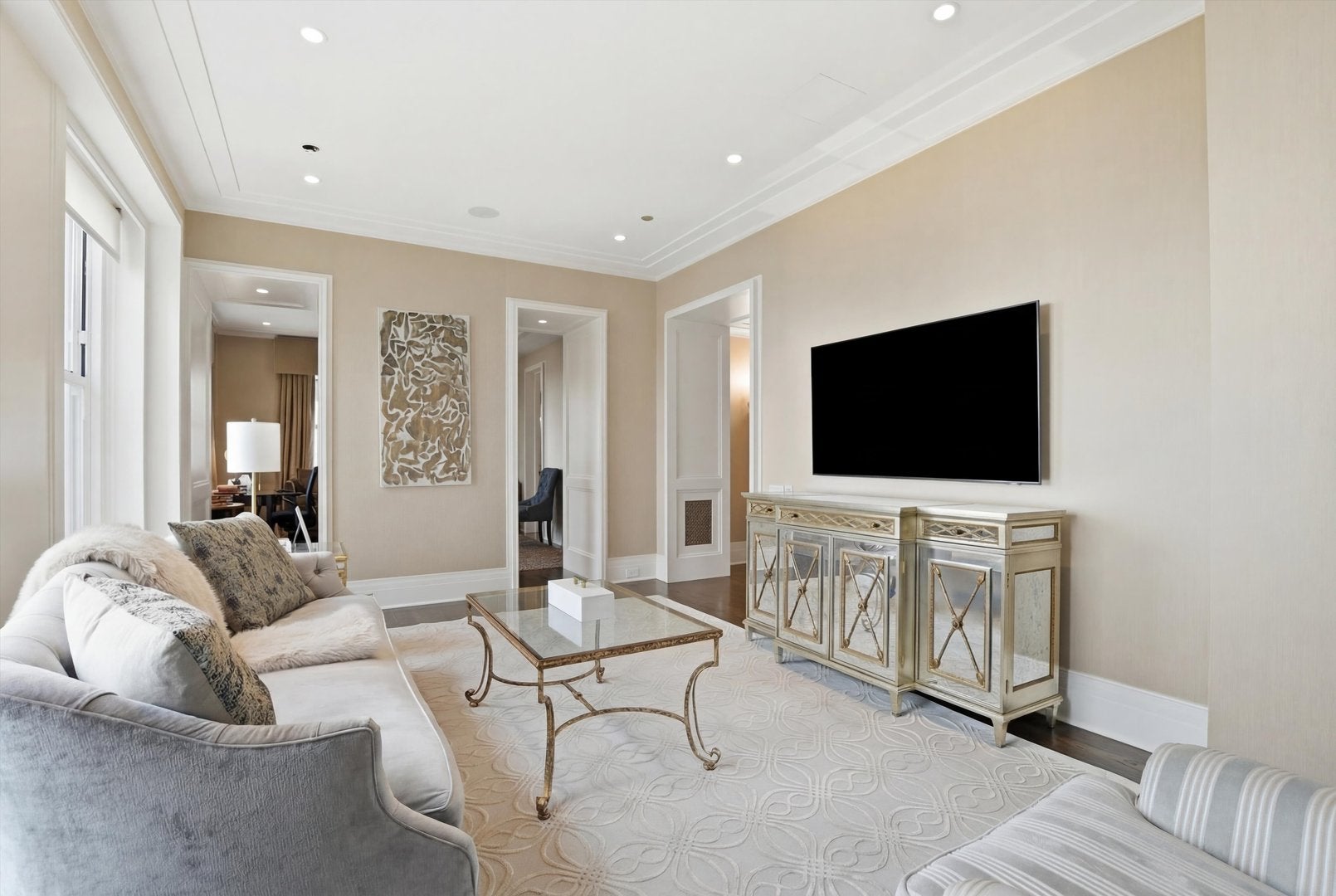 Chicago, Illinois, 60611, United States, 3 Bedrooms Bedrooms, ,4 BathroomsBathrooms,Residential,Active,2009382