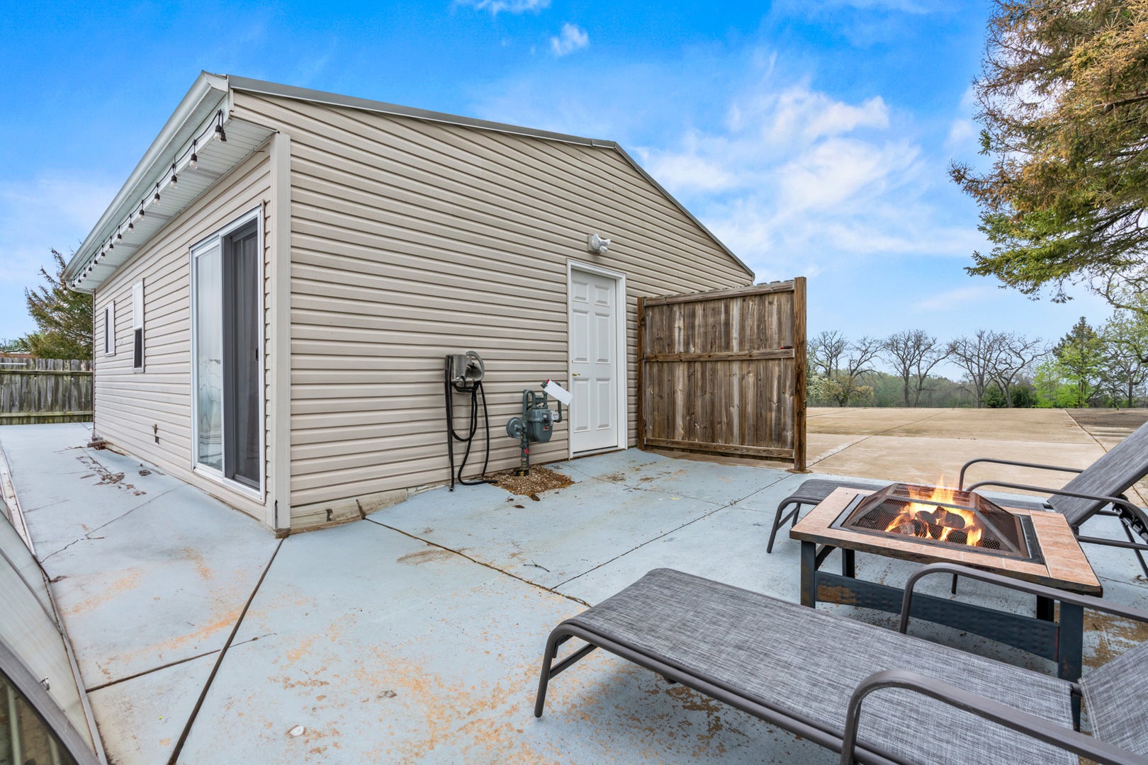 Wauconda, Illinois, 60084, United States, 3 Bedrooms Bedrooms, ,3 BathroomsBathrooms,Residential,Active,1798086