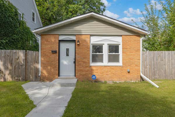 8204 S EAST END AVE, CHICAGO, IL 60617 - Image 1