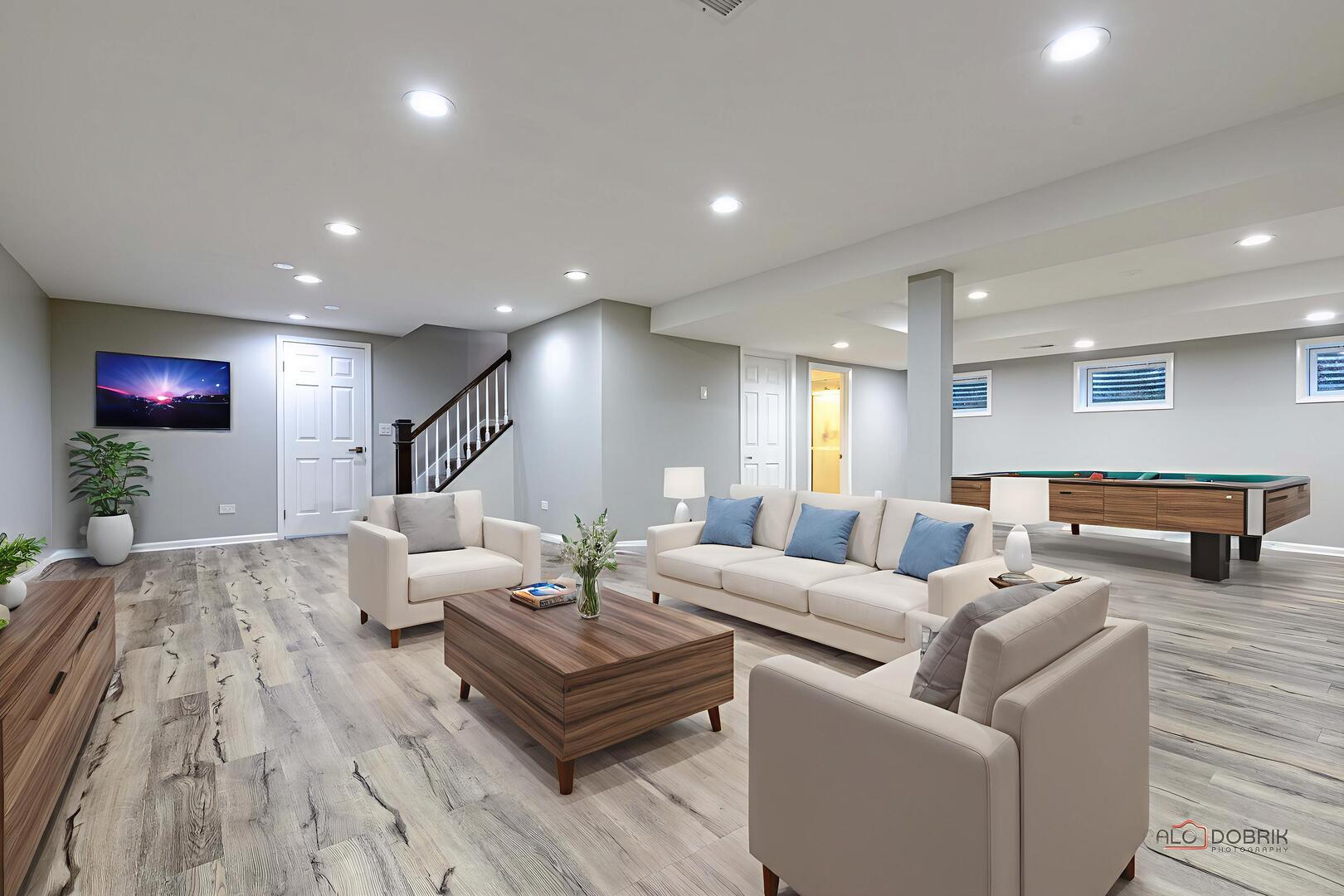 Lincolnshire, Illinois, 60045, United States, 5 Bedrooms Bedrooms, ,4 BathroomsBathrooms,Residential,Active,1885006