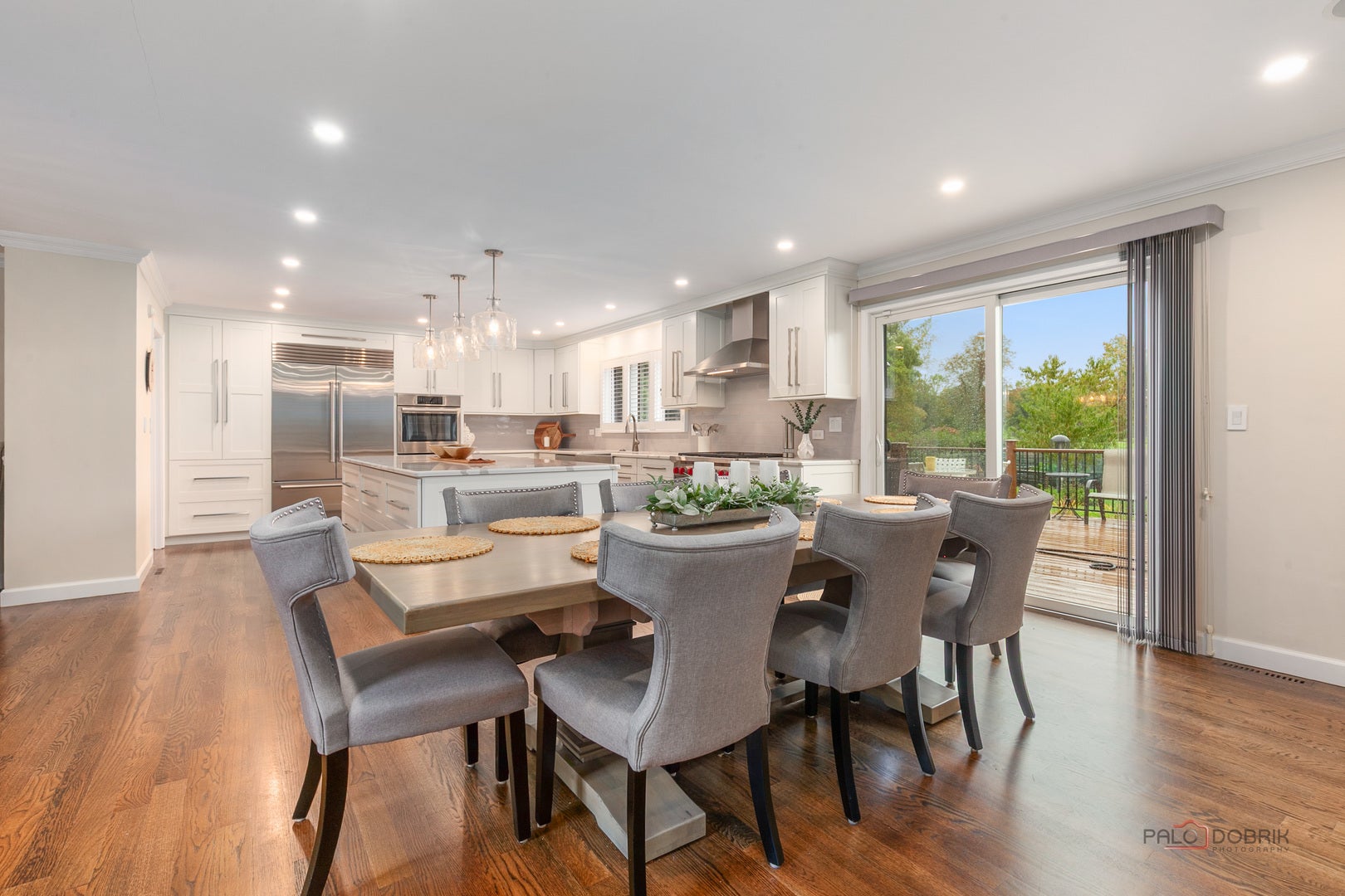 Long Grove, Illinois, 60047, United States, 4 Bedrooms Bedrooms, ,4 BathroomsBathrooms,Residential,Active,2010527