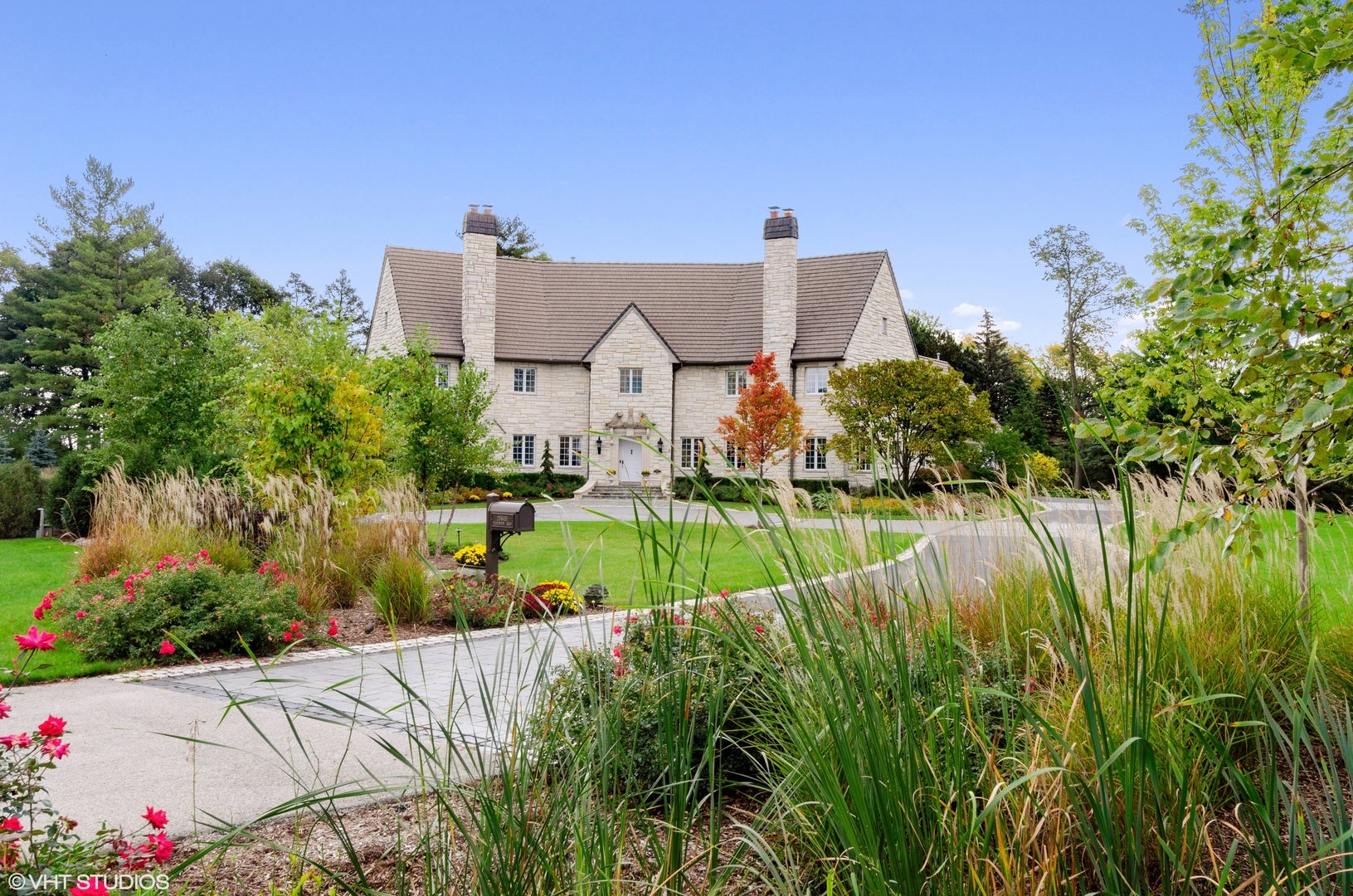 Wheaton, Illinois, 60189, United States, 5 Bedrooms Bedrooms, ,7 BathroomsBathrooms,Residential,Active,1764117