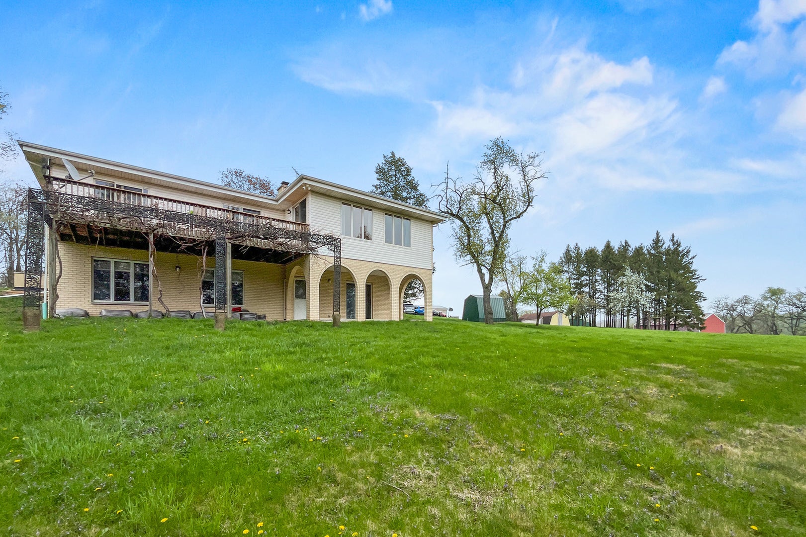 Wauconda, Illinois, 60084, United States, 3 Bedrooms Bedrooms, ,3 BathroomsBathrooms,Residential,Active,1798086