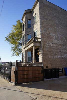 7456 N CLARK ST, CHICAGO, IL 60626, photo 4 of 78