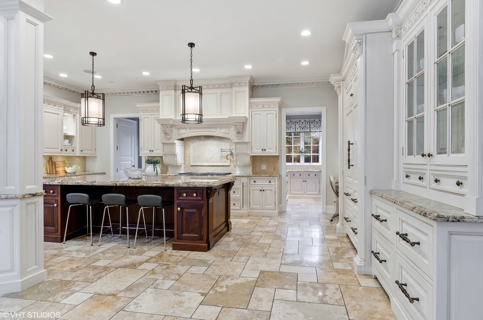 Wheaton, Illinois, 60189, United States, 5 Bedrooms Bedrooms, ,7 BathroomsBathrooms,Residential,Active,1764117