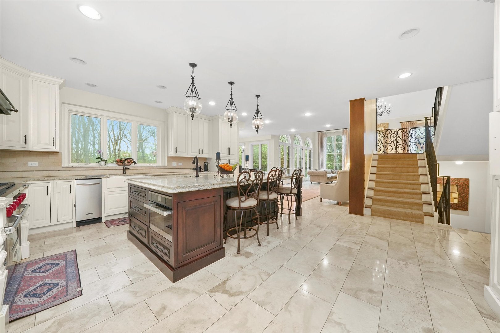 Willow Springs, Illinois, 60480, United States, 5 Bedrooms Bedrooms, ,5 BathroomsBathrooms,Residential,Active,1988455