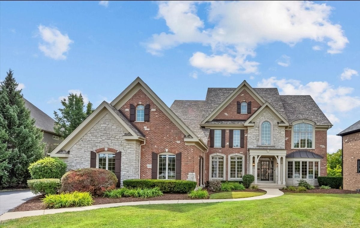 St. Charles, Illinois, 60175, United States, 5 Bedrooms Bedrooms, ,5 BathroomsBathrooms,Residential,Active,1959536 St. Charles, Illinois, 60175, United States, 5 Bedrooms Bedrooms, ,5 BathroomsBathrooms,Residential,Active,1959536