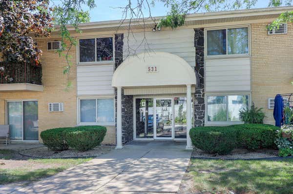 531 CARLYSLE DR APT 2, CLARENDON HILLS, IL 60514 - Image 1