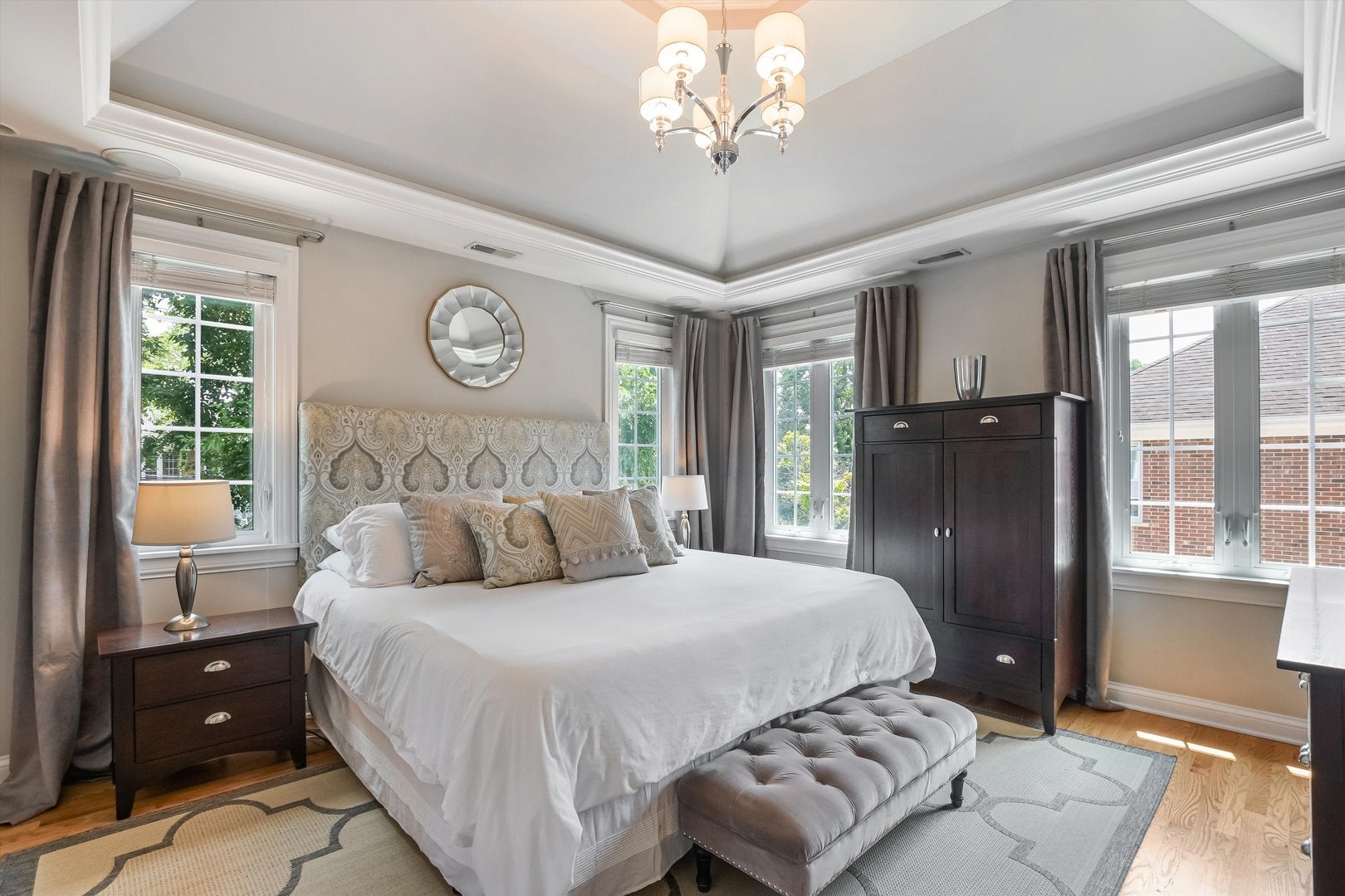 Park Ridge, Illinois, 60068, United States, 5 Bedrooms Bedrooms, ,5 BathroomsBathrooms,Residential,Active,1926710
