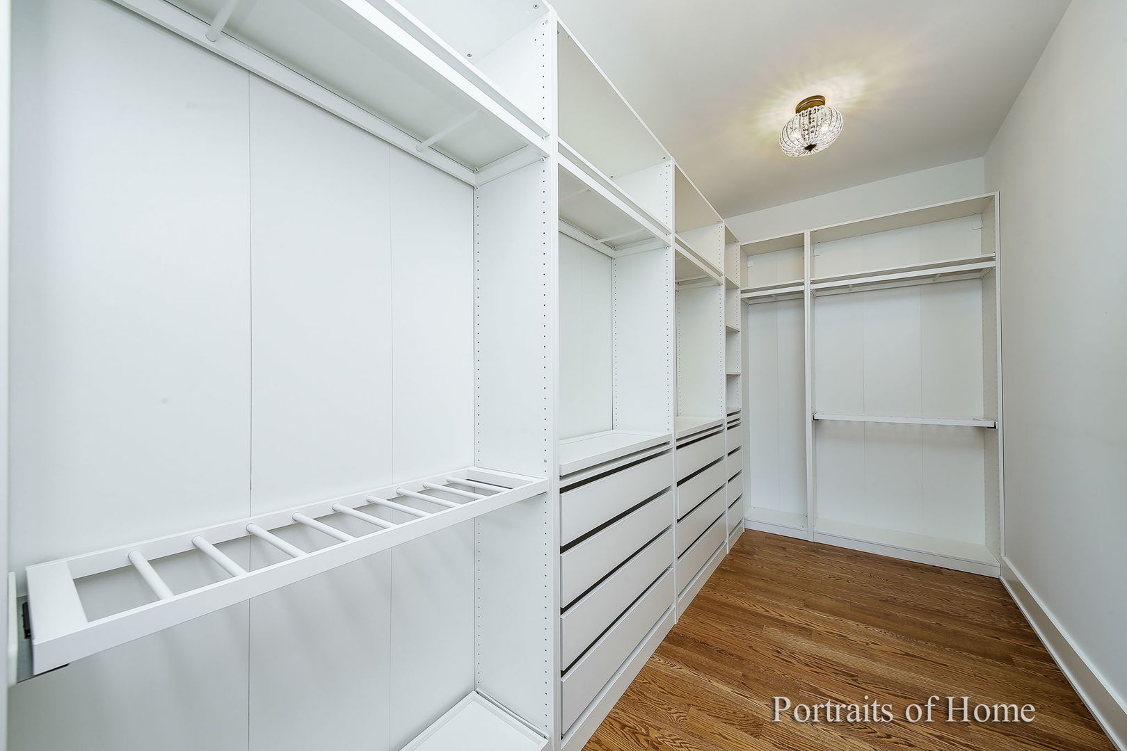 West Chicago, Illinois, 60185, United States, 2 Bedrooms Bedrooms, ,2 BathroomsBathrooms,Residential,Active,1986878