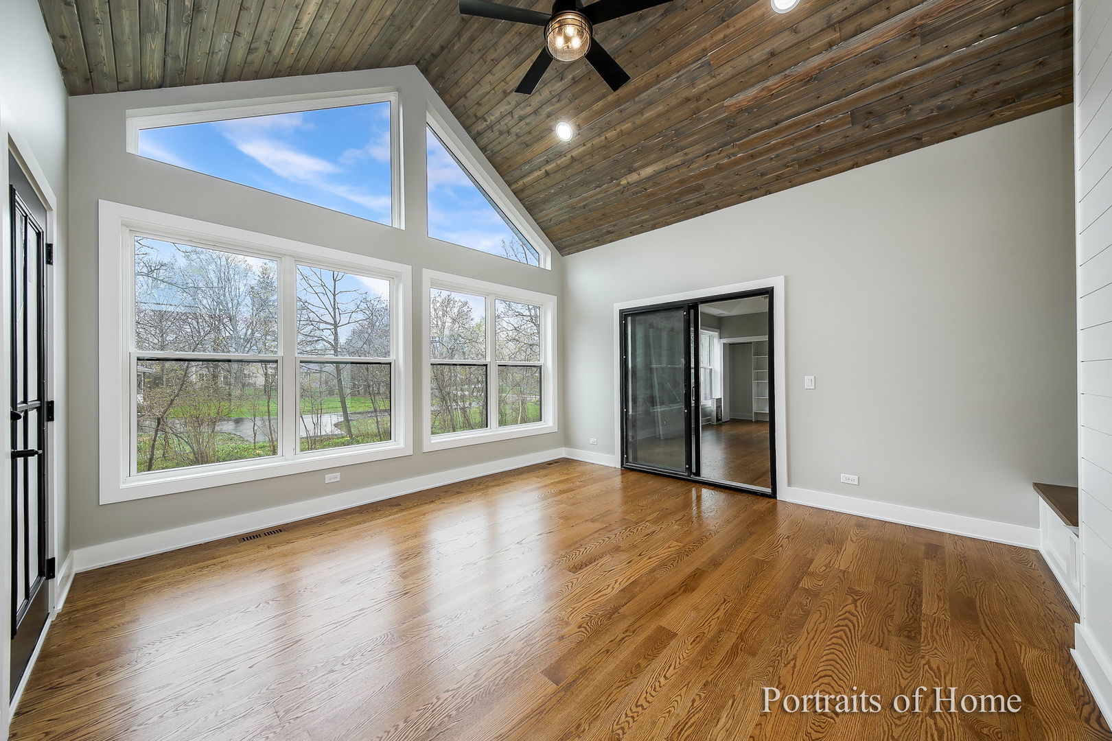 West Chicago, Illinois, 60185, United States, 2 Bedrooms Bedrooms, ,2 BathroomsBathrooms,Residential,Active,1986878