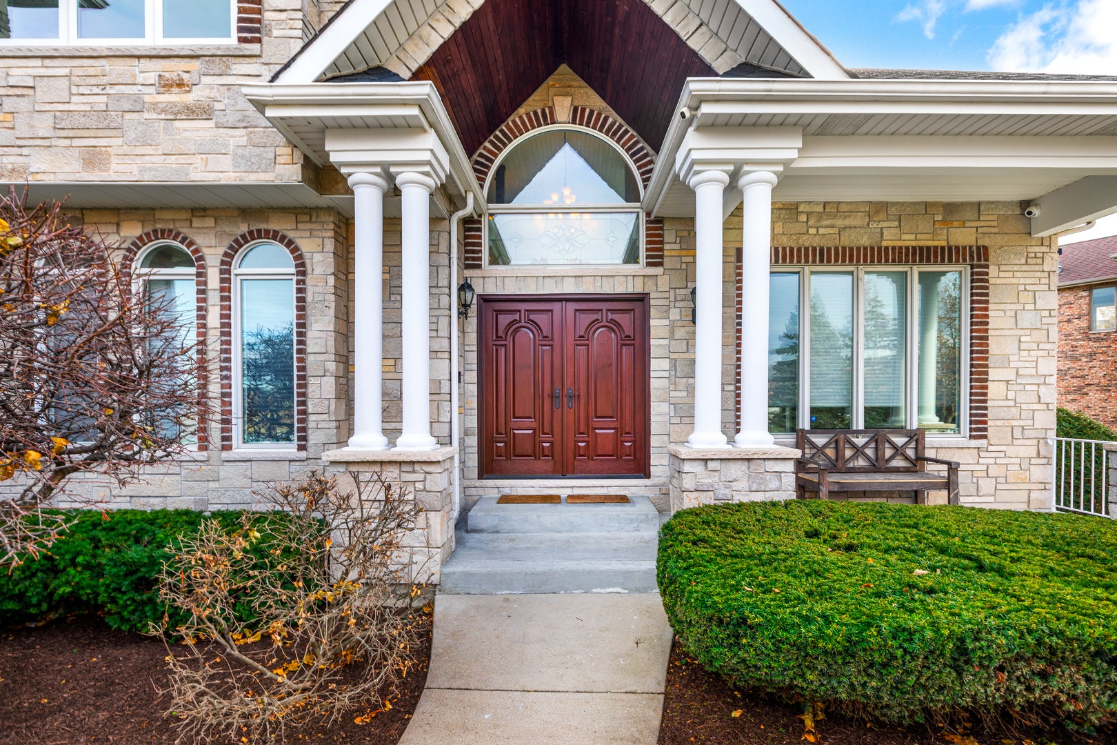 Plainfield, Illinois, 60585, United States, 5 Bedrooms Bedrooms, ,5 BathroomsBathrooms,Residential,Active,1995256