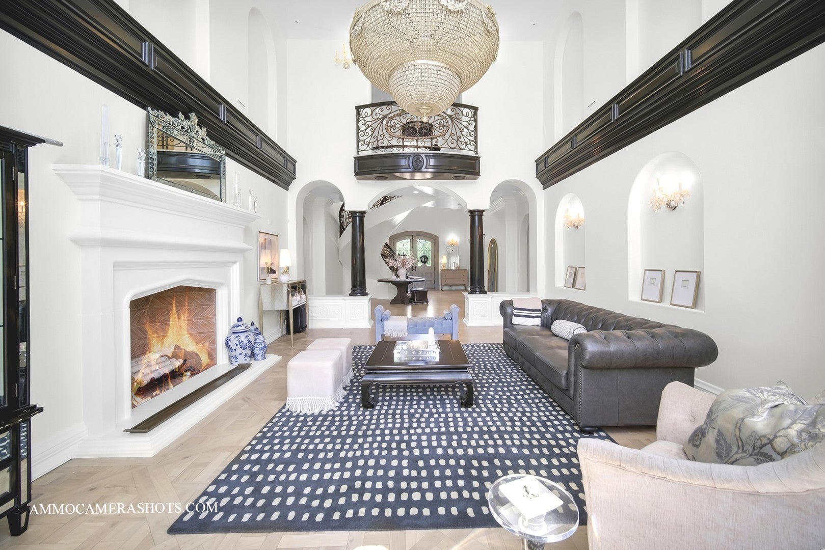 South Barrington, Illinois, 60010, United States, 5 Bedrooms Bedrooms, ,7 BathroomsBathrooms,Residential,Active,1960172