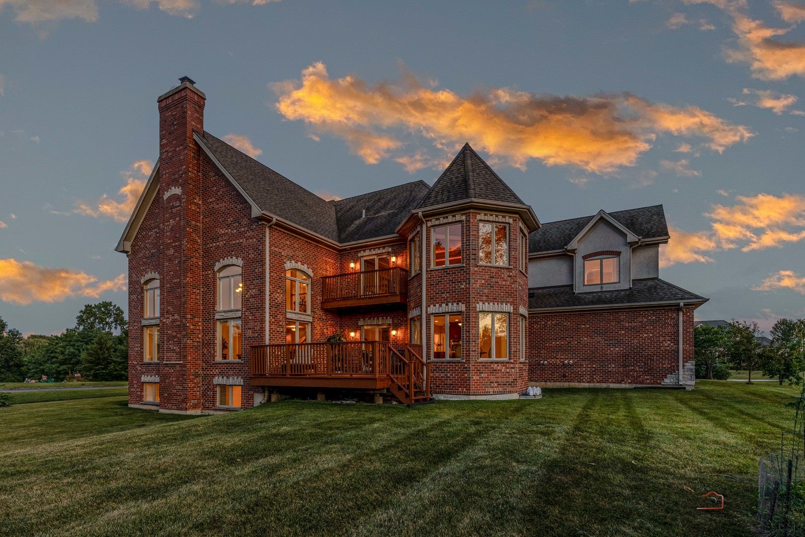 Hawthorn Woods, Illinois, 60047, United States, 6 Bedrooms Bedrooms, ,7 BathroomsBathrooms,Residential,Active,1989792