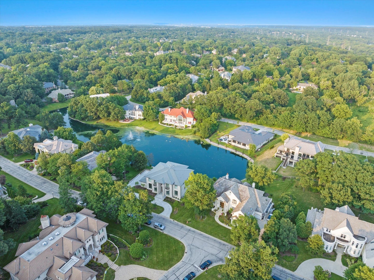 Burr Ridge, Illinois, 60527, United States, 5 Bedrooms Bedrooms, ,6 BathroomsBathrooms,Residential,Active,1927649