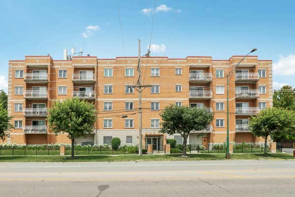 4534 N CUMBERLAND AVE UNIT 301, CHICAGO, IL 60656 - Image 1