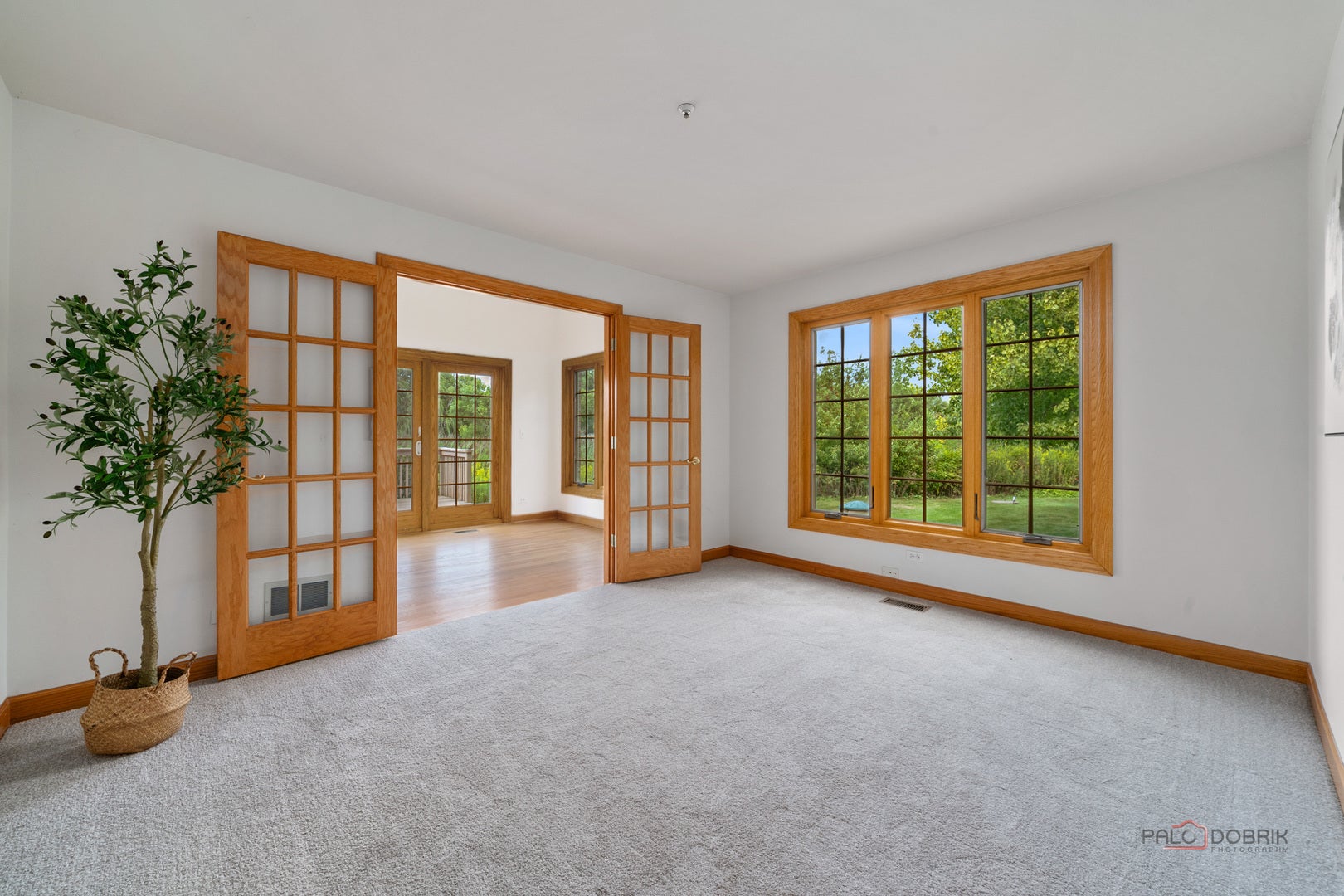 Long Grove, Illinois, 60047, United States, 4 Bedrooms Bedrooms, ,5 BathroomsBathrooms,Residential,Active,1941363