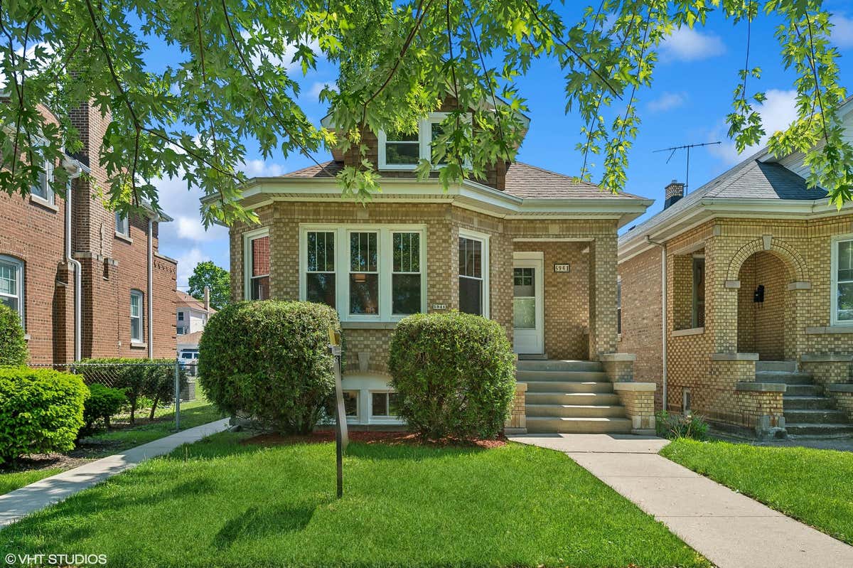 5941 W NEWPORT AVE, CHICAGO, IL 60634, photo 1 of 28