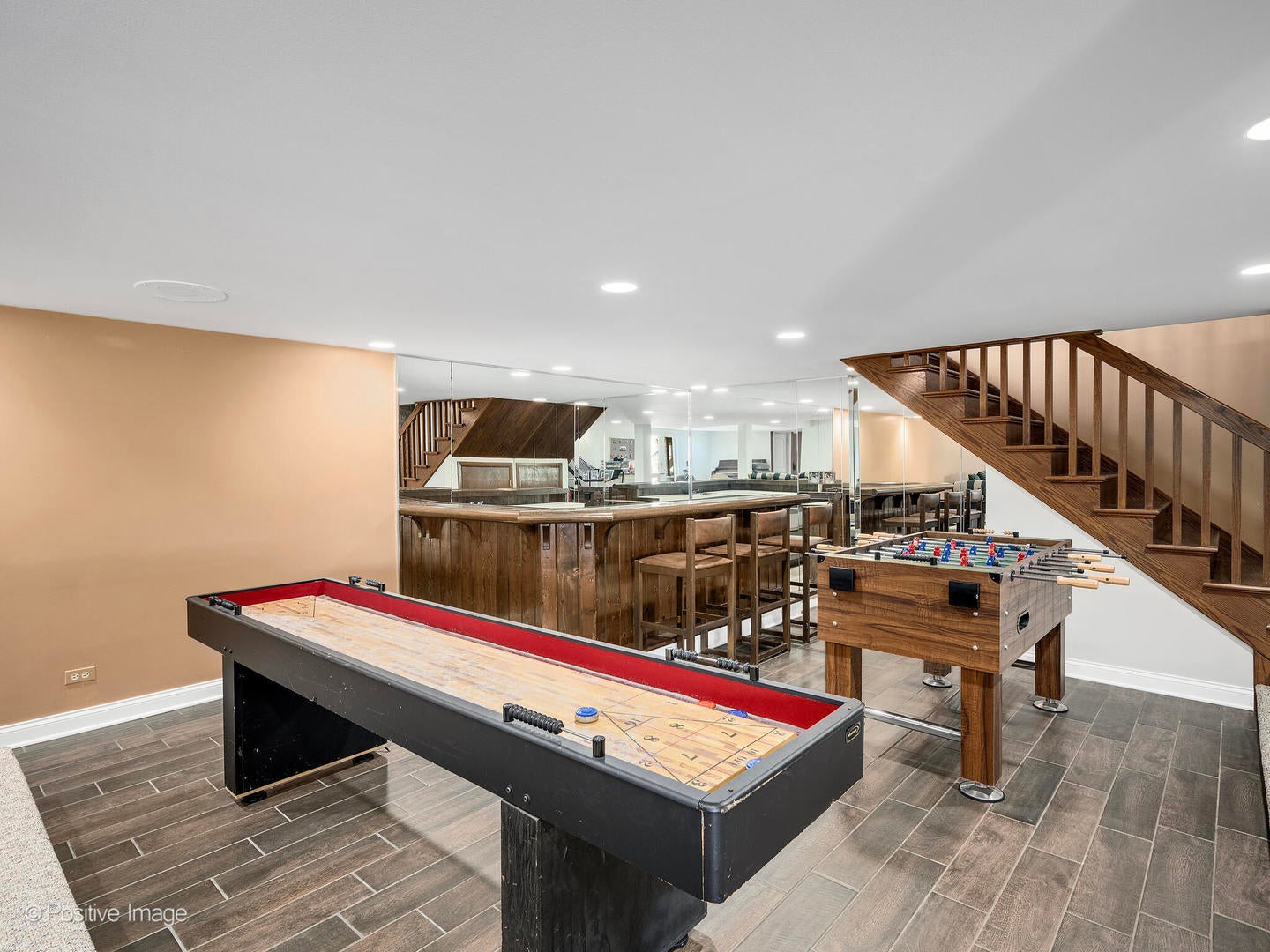 West Chicago, Illinois, 60185, United States, 6 Bedrooms Bedrooms, ,5 BathroomsBathrooms,Residential,Active,1904187