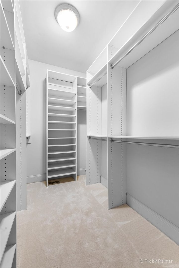 Lakewood, Illinois, 60014, United States, 3 Bedrooms Bedrooms, ,5 BathroomsBathrooms,Residential,Active,1968099