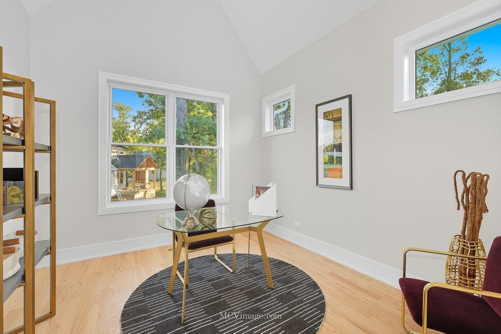 Lemont, Illinois, 60439, United States, 5 Bedrooms Bedrooms, ,6 BathroomsBathrooms,Residential,Active,1954005