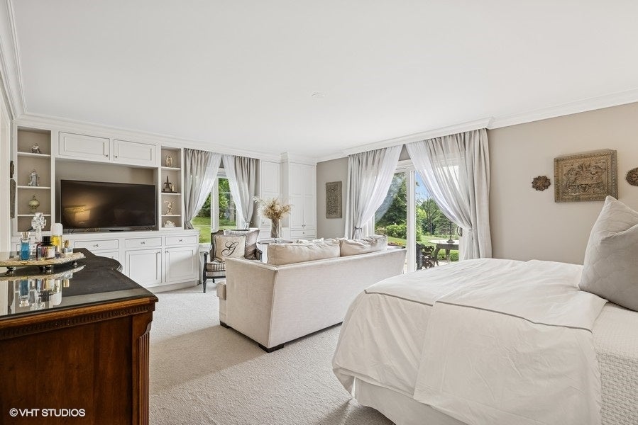 Barrington Hills, Illinois, 60010, United States, 6 Bedrooms Bedrooms, ,5 BathroomsBathrooms,Residential,Active,1987275