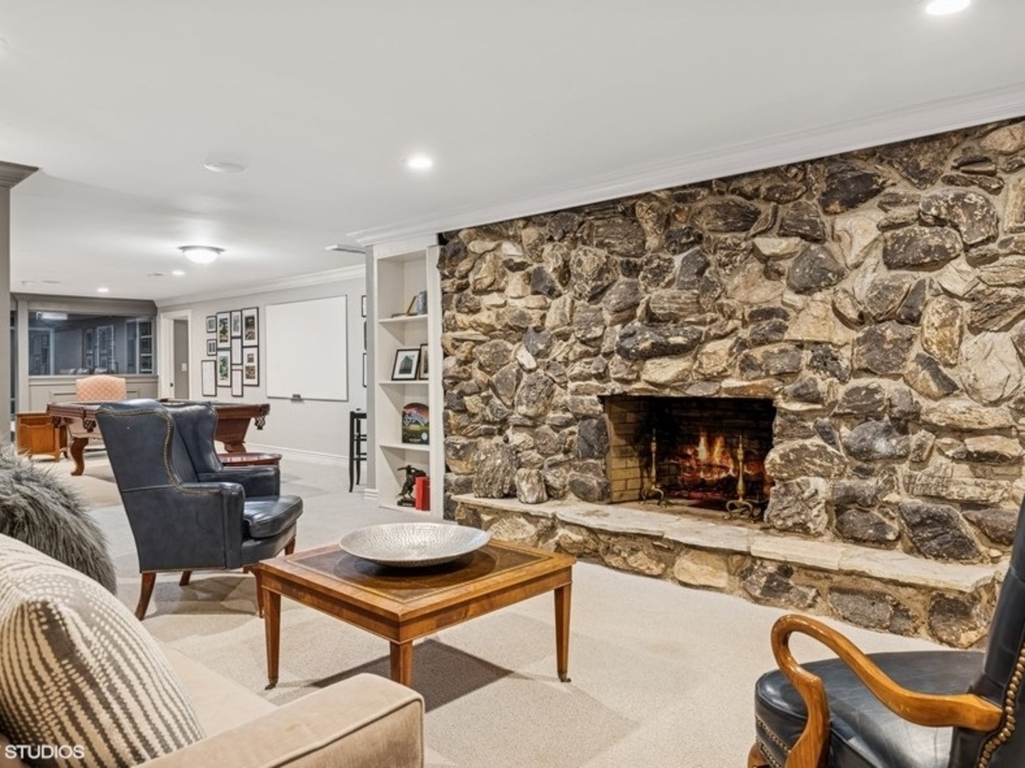 Barrington Hills, Illinois, 60010, United States, 6 Bedrooms Bedrooms, ,4 BathroomsBathrooms,Residential,Active,1987255