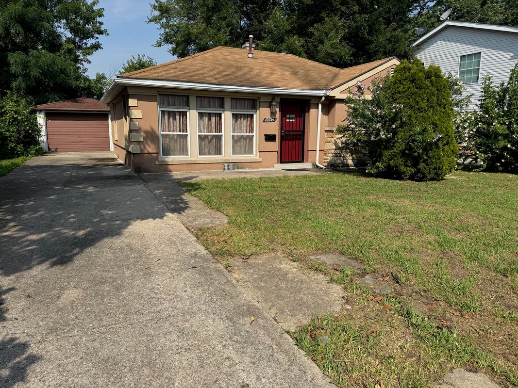 10728 S PULASKI RD, OAK LAWN, IL 60453 | RE/MAX