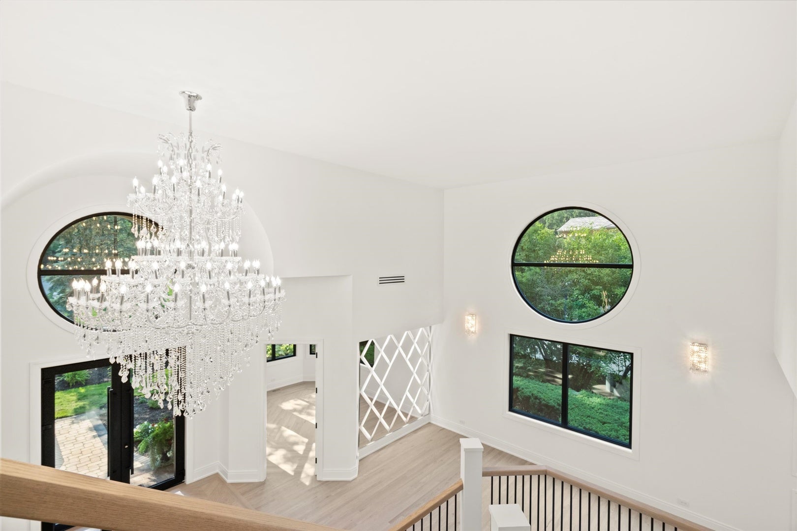 Burr Ridge, Illinois, 60527, United States, 5 Bedrooms Bedrooms, ,6 BathroomsBathrooms,Residential,Active,1927649