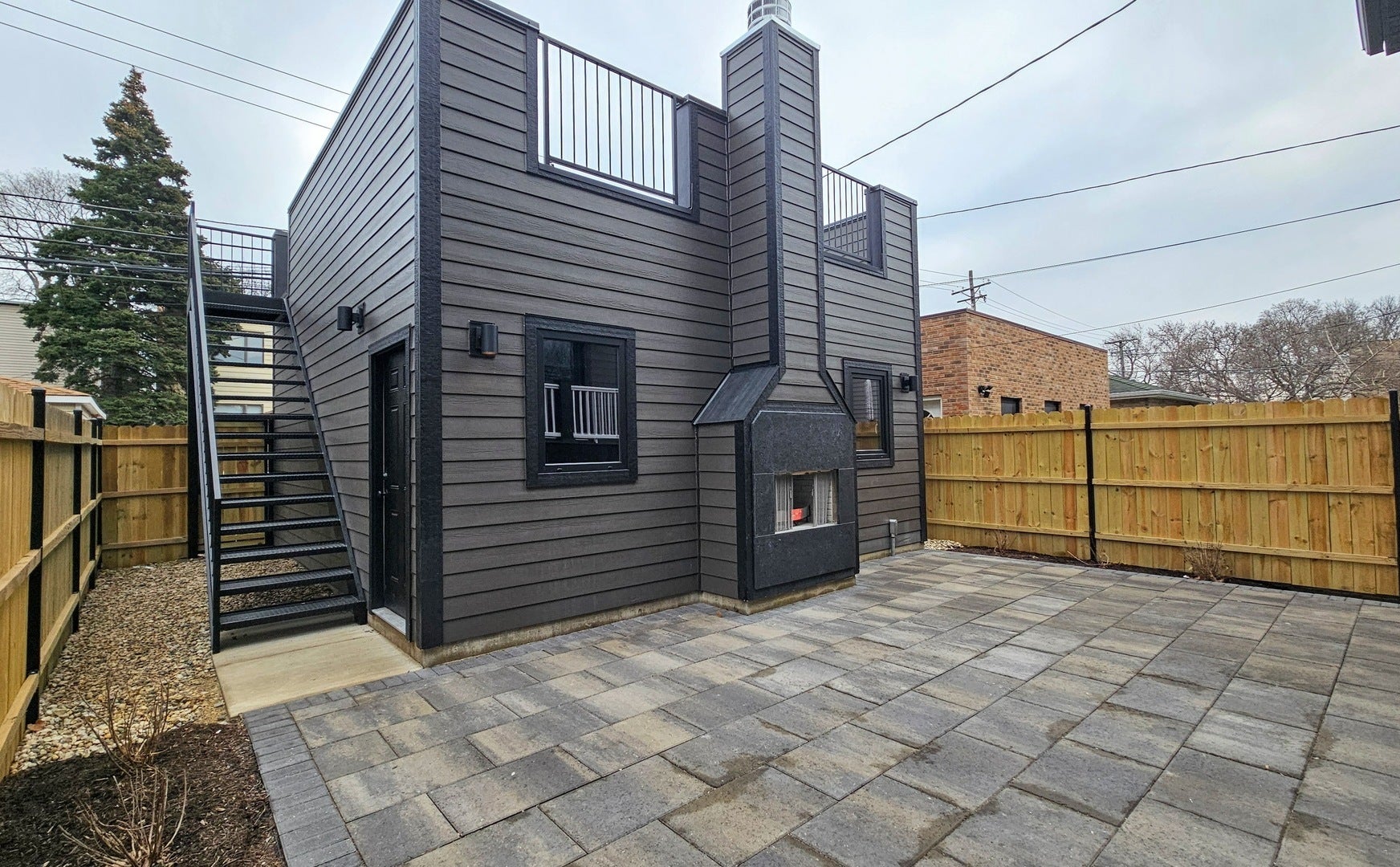 Chicago, Illinois, 60618, United States, 5 Bedrooms Bedrooms, ,5 BathroomsBathrooms,Residential,Active,2007948