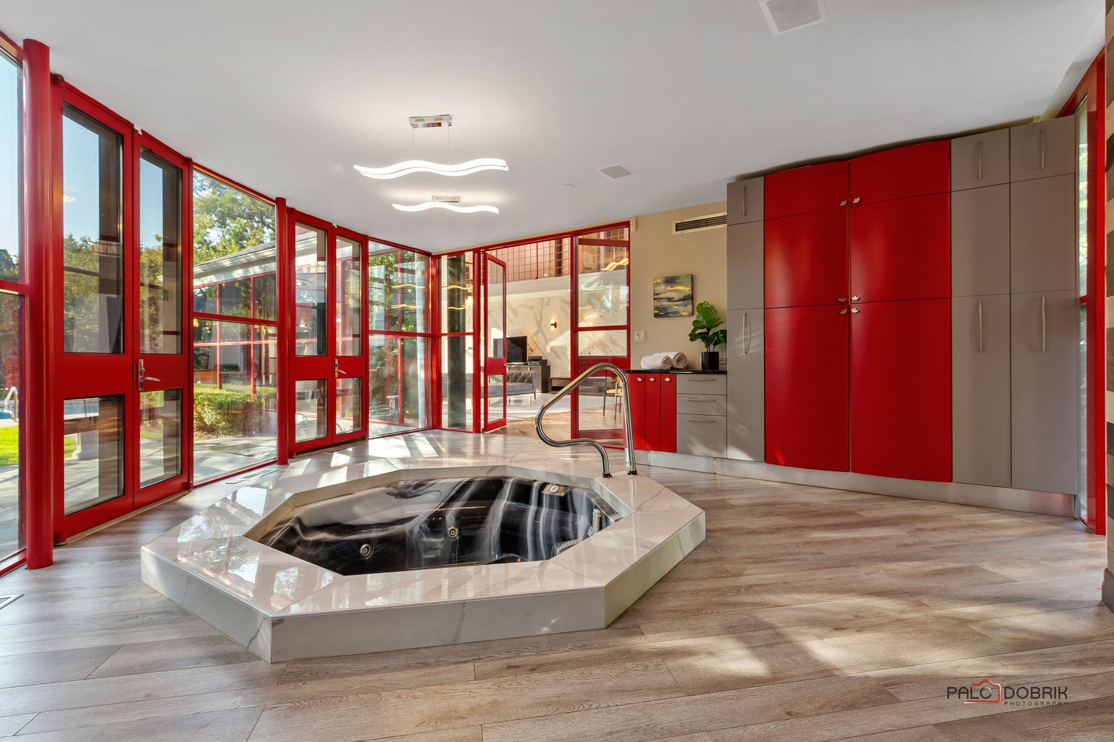 Northbrook, Illinois, 60062, United States, 6 Bedrooms Bedrooms, ,6 BathroomsBathrooms,Residential,Active,1929464