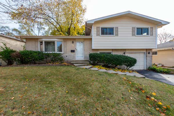 2621 BRNOT AVE, WAUKEGAN, IL 60087 - Image 1