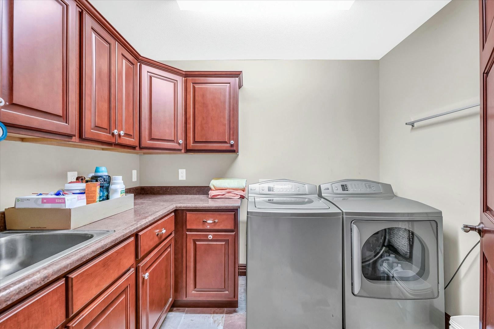 Champaign, Illinois, 61822, United States, ,Residential,Active,1701852