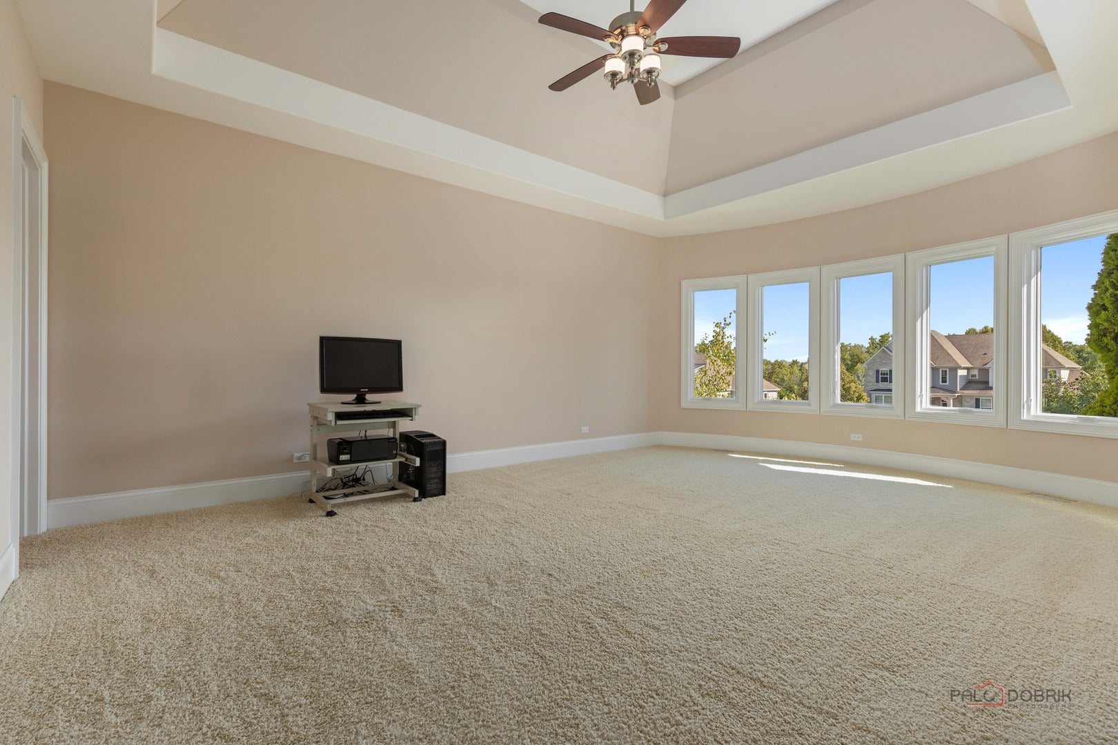 Hawthorn Woods, Illinois, 60047, United States, 6 Bedrooms Bedrooms, ,7 BathroomsBathrooms,Residential,Active,1989792