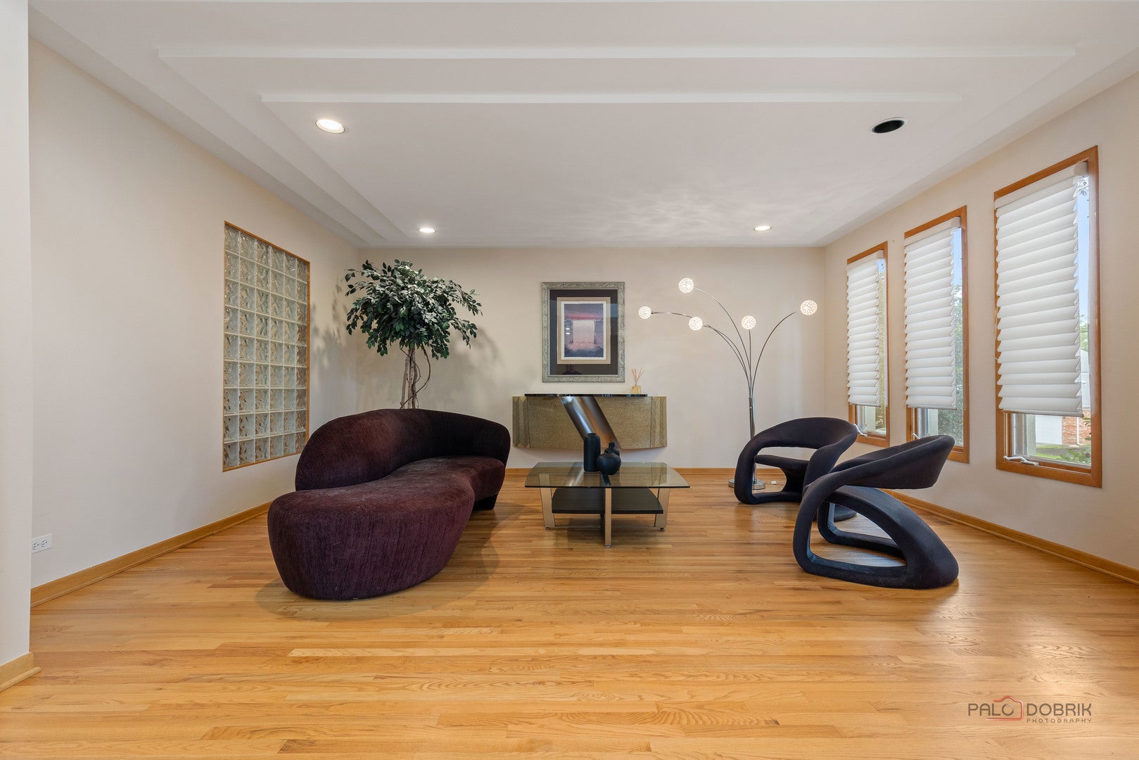 Buffalo Grove, Illinois, 60089, United States, 4 Bedrooms Bedrooms, ,5 BathroomsBathrooms,Residential,Active,1920276