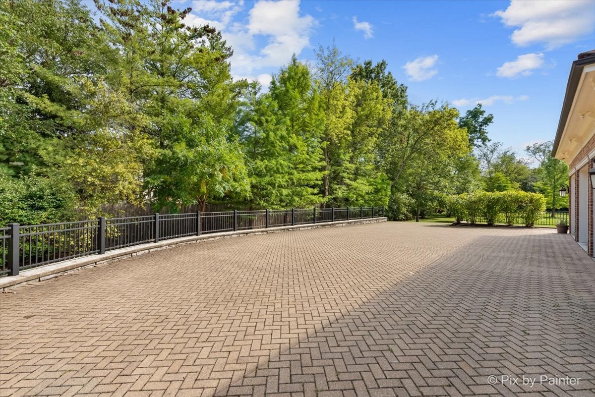 Lake Forest, Illinois, 60045, United States, 4 Bedrooms Bedrooms, ,6 BathroomsBathrooms,Residential,Active,1954434