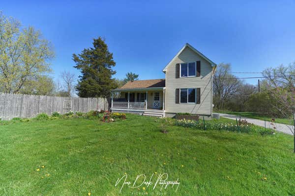 25666 W NIPPERSINK RD, ROUND LAKE, IL 60073, photo 4 of 44