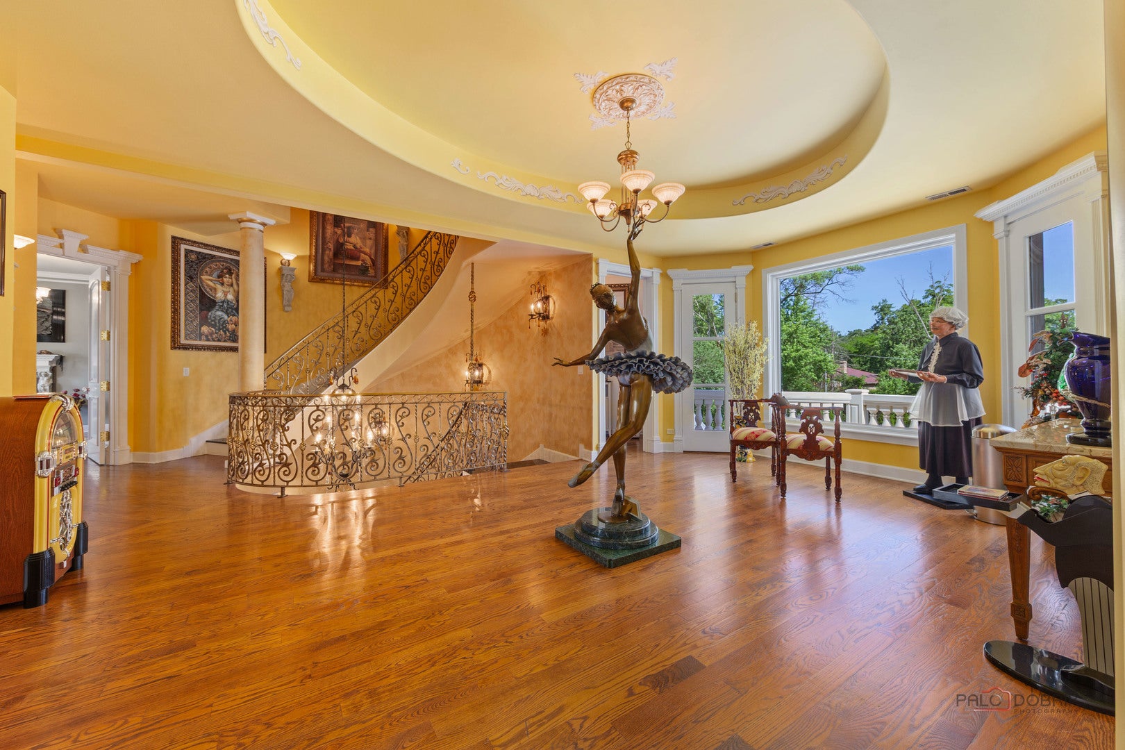 Lake Forest, Illinois, 60045, United States, 6 Bedrooms Bedrooms, ,10 BathroomsBathrooms,Residential,Active,1942398