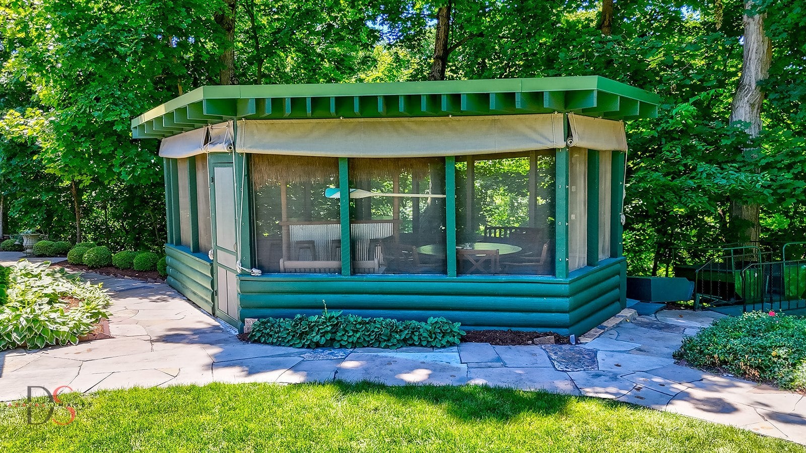 Ottawa, Illinois, 61350, United States, 4 Bedrooms Bedrooms, ,7 BathroomsBathrooms,Residential,Active,1953376