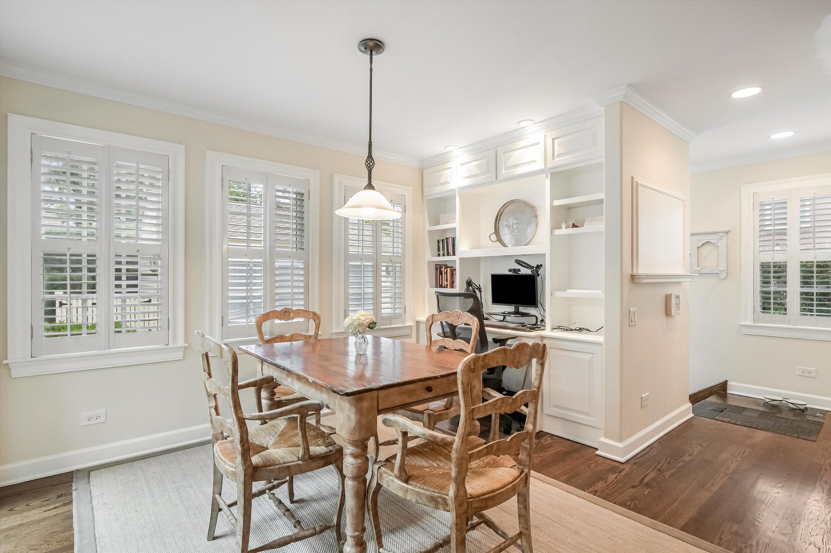 Park Ridge, Illinois, 60068, United States, 4 Bedrooms Bedrooms, ,4 BathroomsBathrooms,Residential,Active,1902948