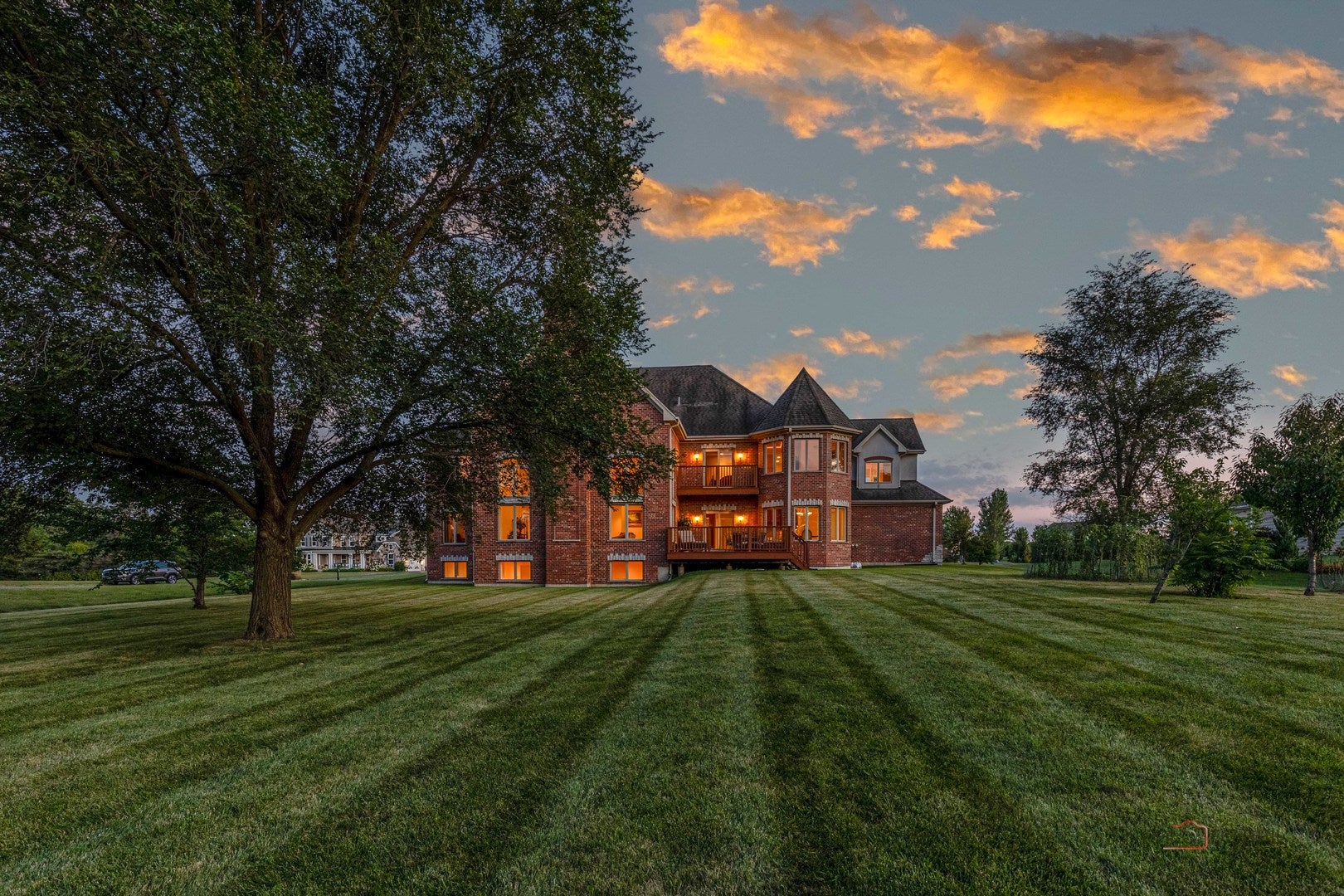 Hawthorn Woods, Illinois, 60047, United States, 6 Bedrooms Bedrooms, ,7 BathroomsBathrooms,Residential,Active,1989792