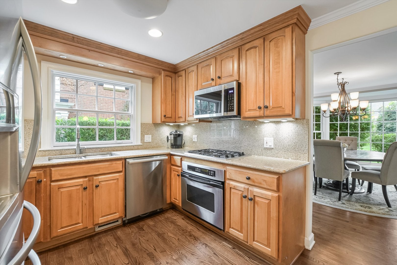 Park Ridge, Illinois, 60068, United States, 4 Bedrooms Bedrooms, ,4 BathroomsBathrooms,Residential,Active,1902948
