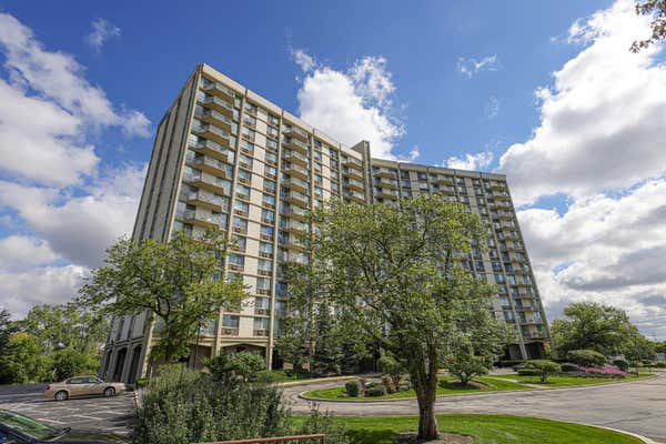 40 N TOWER RD UNIT 4E, OAK BROOK, IL 60523 - Image 1