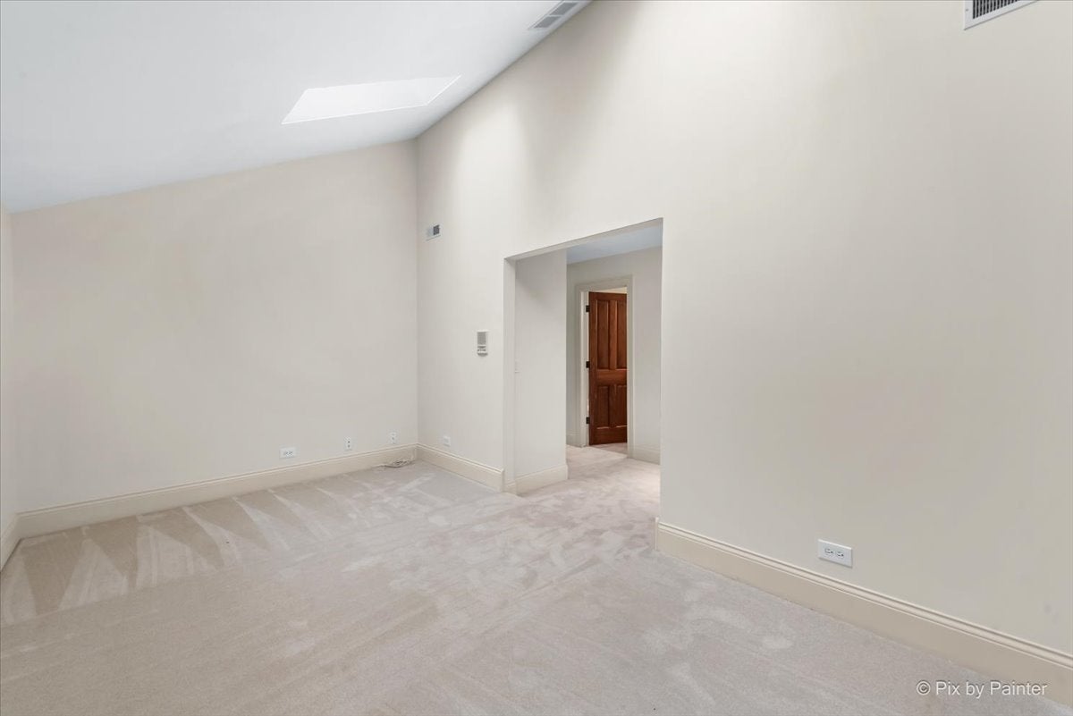 Lakewood, Illinois, 60014, United States, 3 Bedrooms Bedrooms, ,5 BathroomsBathrooms,Residential,Active,1968099