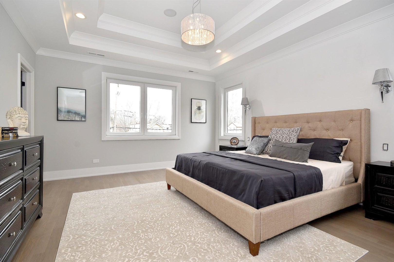 Chicago, Illinois, 60618, United States, 5 Bedrooms Bedrooms, ,5 BathroomsBathrooms,Residential,Active,1965820