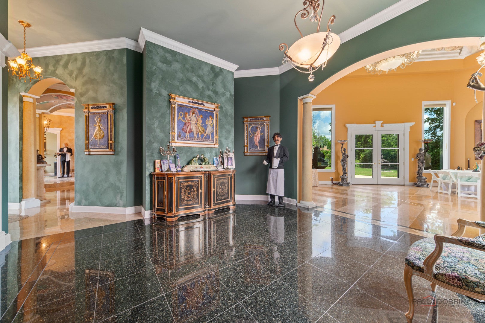 Lake Forest, Illinois, 60045, United States, 6 Bedrooms Bedrooms, ,10 BathroomsBathrooms,Residential,Active,1942398