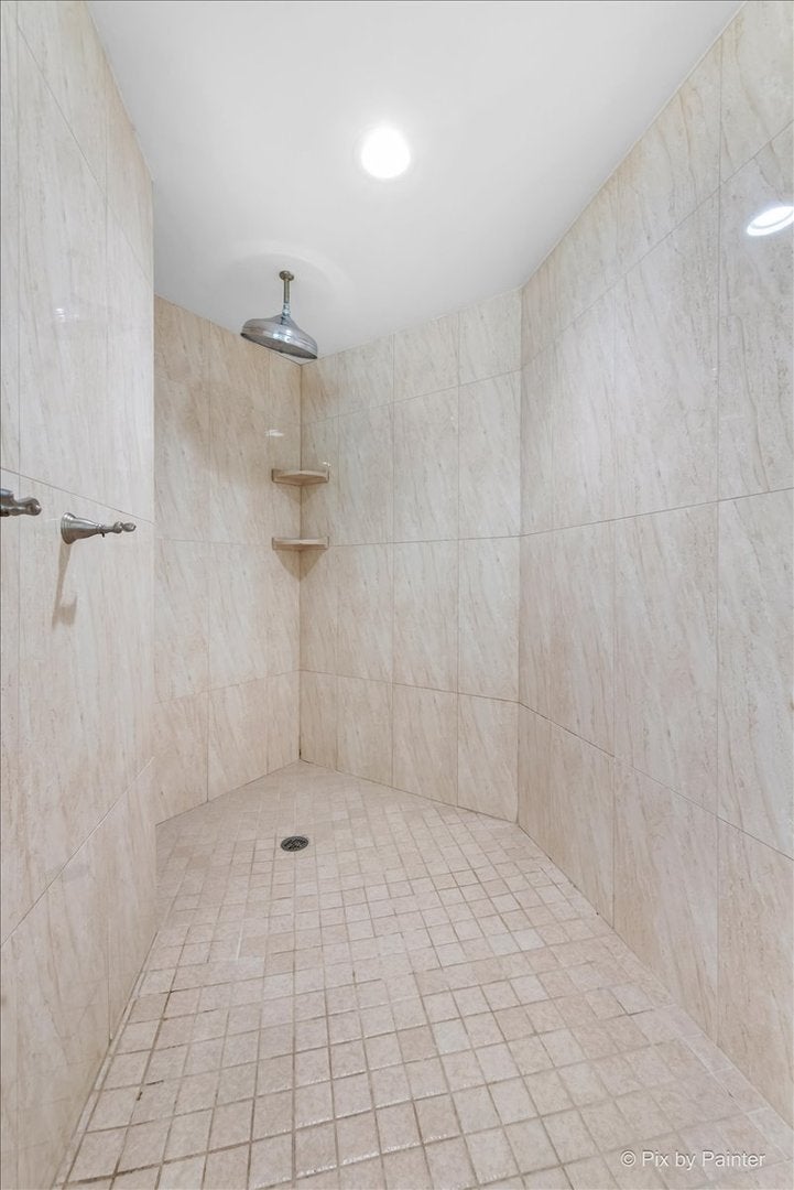 Lakewood, Illinois, 60014, United States, 3 Bedrooms Bedrooms, ,5 BathroomsBathrooms,Residential,Active,1968099