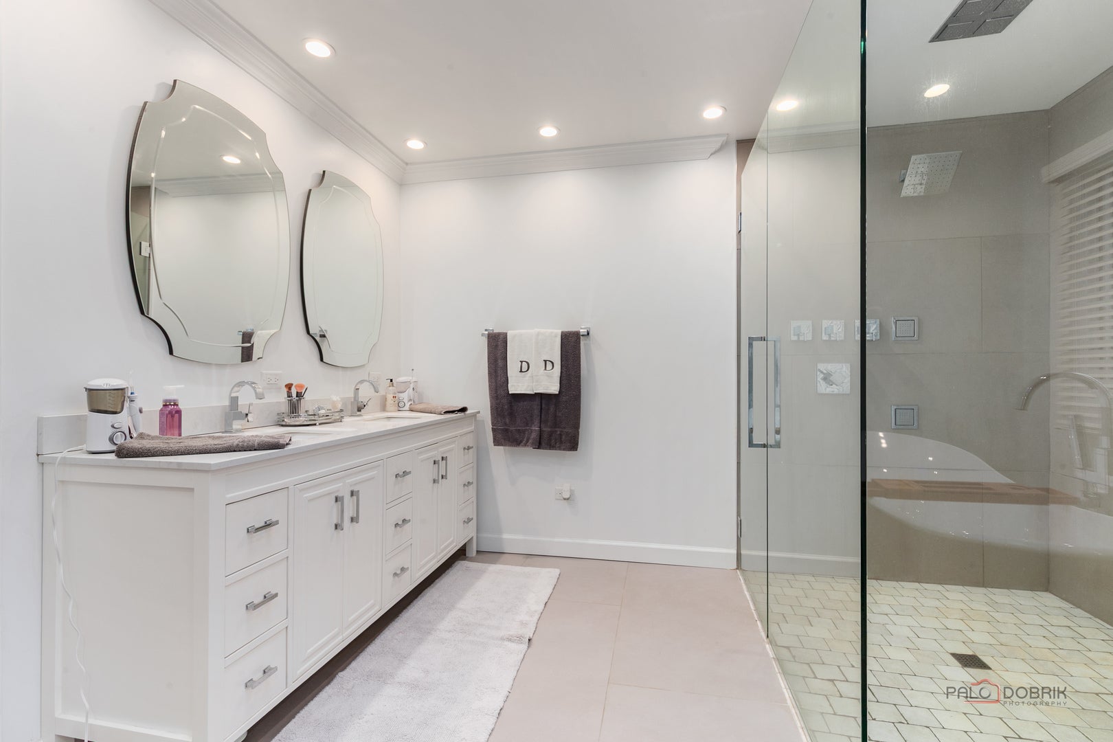 Long Grove, Illinois, 60047, United States, 4 Bedrooms Bedrooms, ,4 BathroomsBathrooms,Residential,Active,2010527