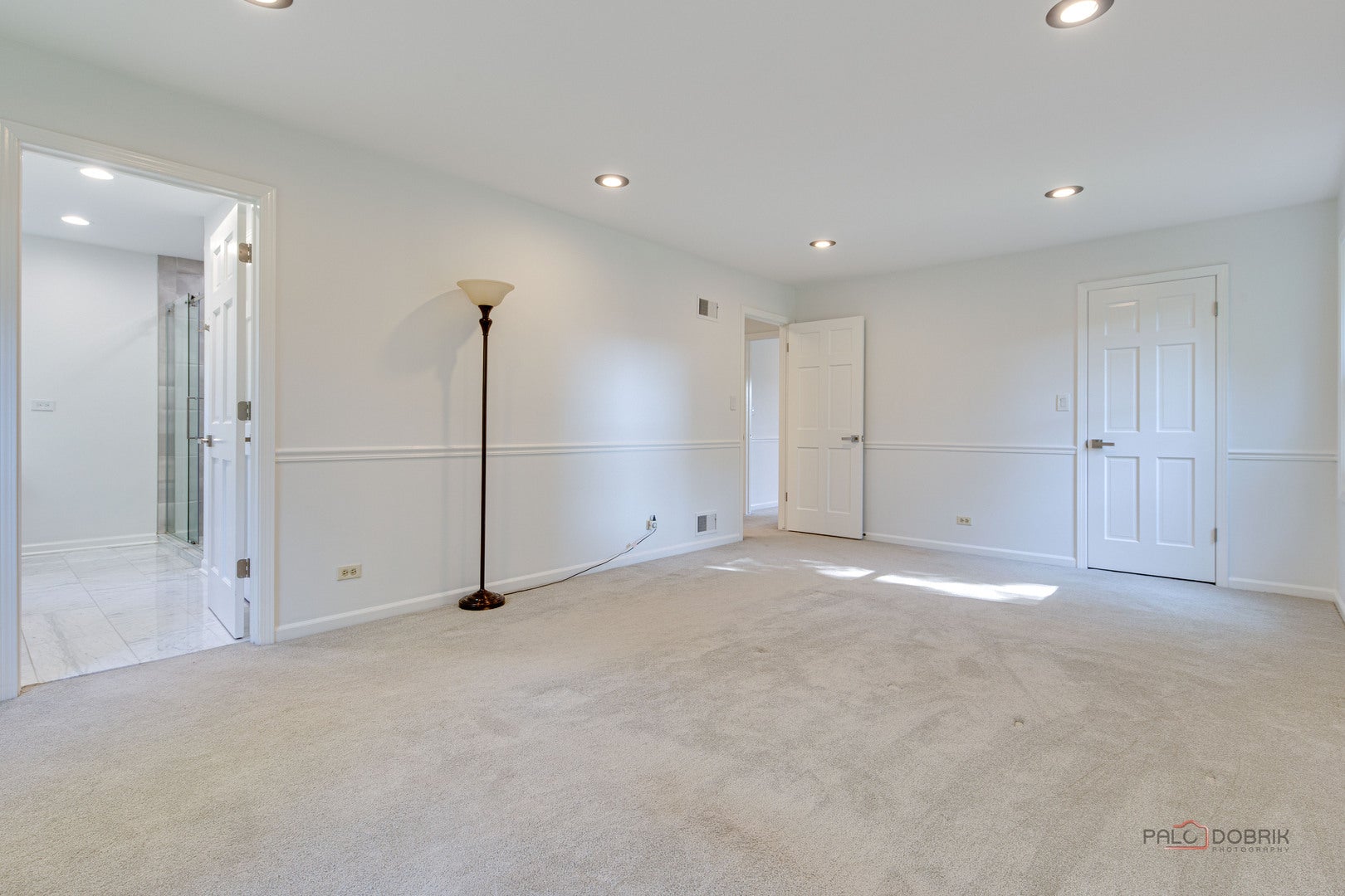 Lincolnshire, Illinois, 60045, United States, 5 Bedrooms Bedrooms, ,4 BathroomsBathrooms,Residential,Active,1885006